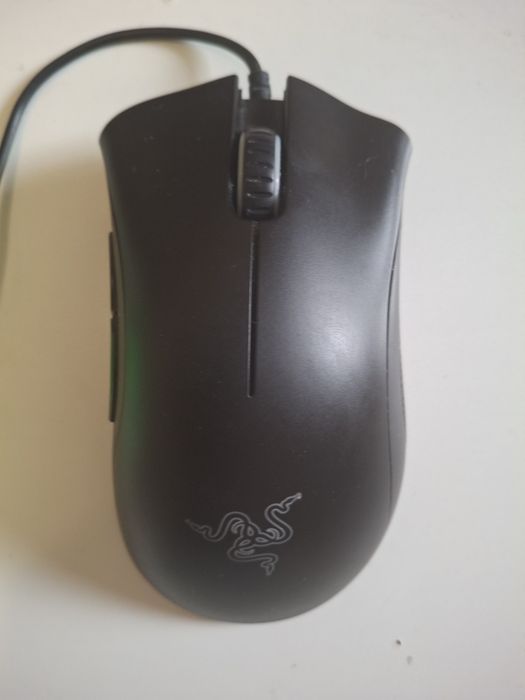 Myszka  do komputera/Laptopa Deathadder Essentail firmy Razer