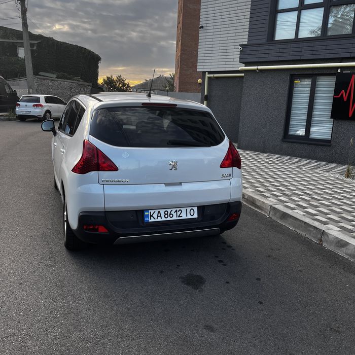 Peugeot 3008 2012 VIN VF30U5FEACS048617 фото оголошення 4 з 8