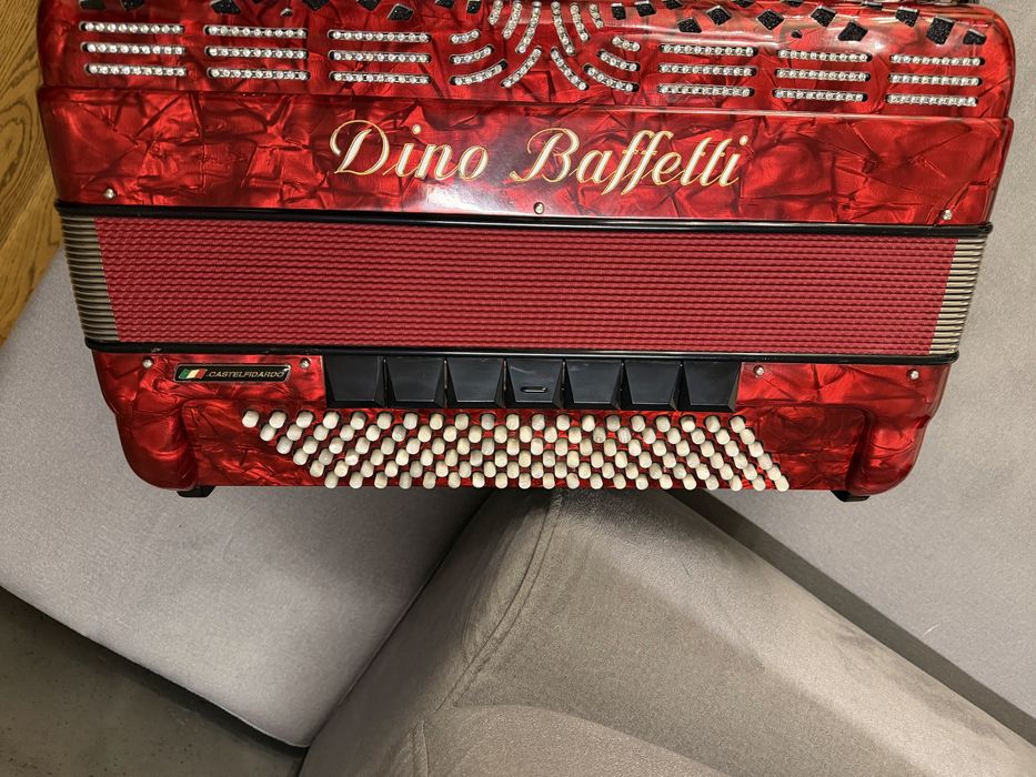 Akordeon Dino Bufetti  120bas