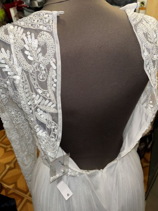 Нова сукня на весілля, вінчання, на випуск, фотосесію