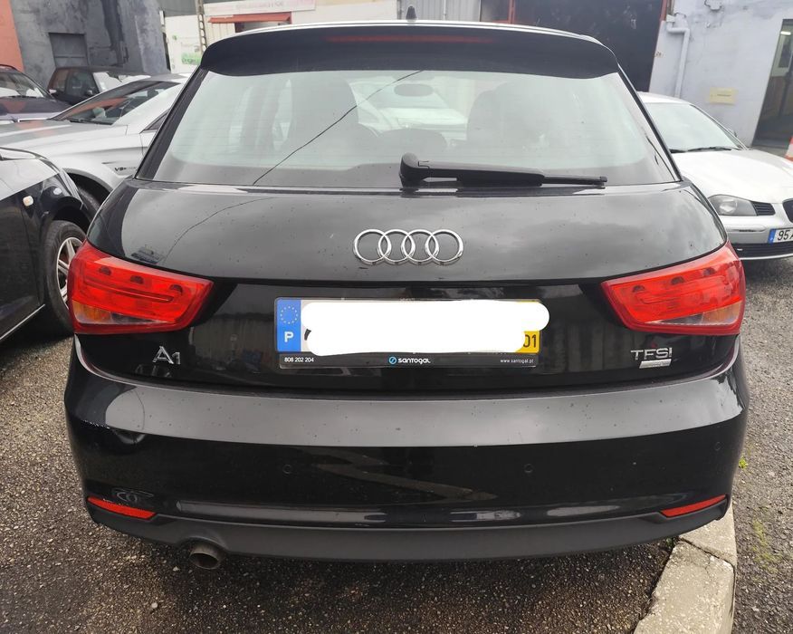 AUDI A1 SPORTBACK 1.0 TFSI PARA PEÇAS