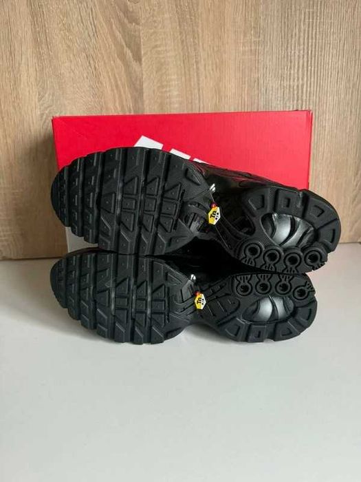 Nike Air Max TN Plus Black R.39