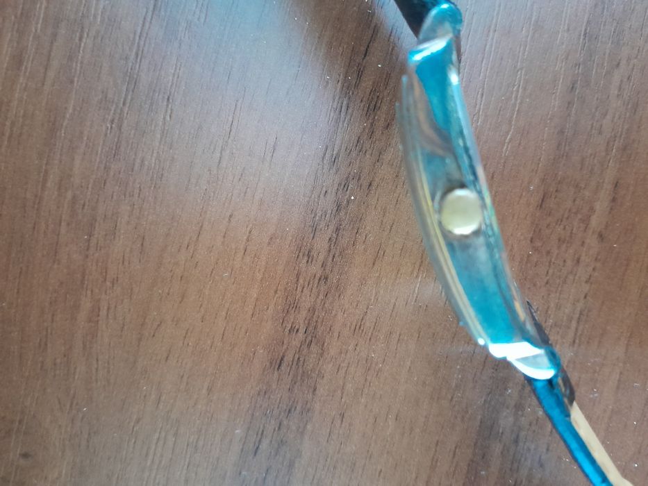 Продам часи наручные мужские