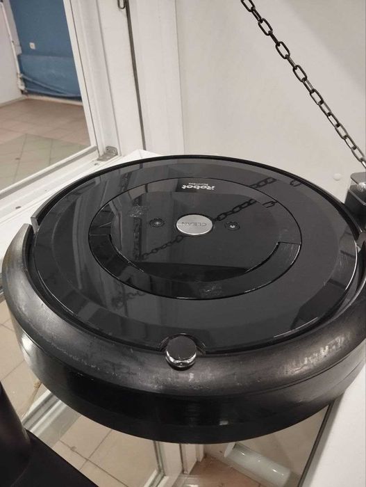 Робот-пилосос iRobot Roomba e6 B (2022.10.31)