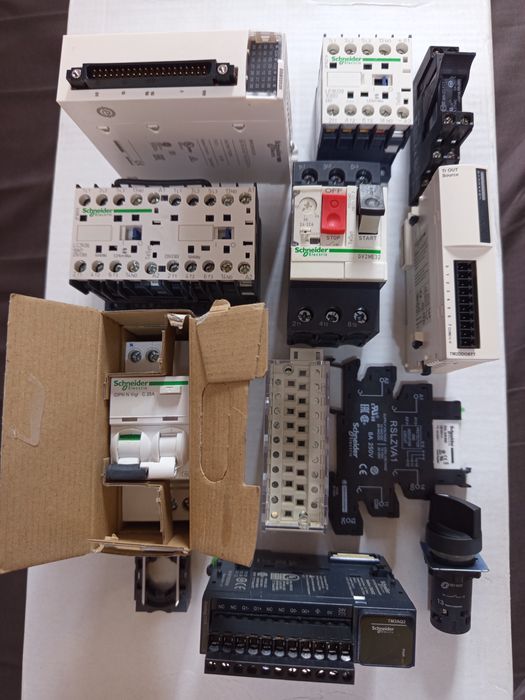 Реле контактора кнопки Schneider Phoenix Contact