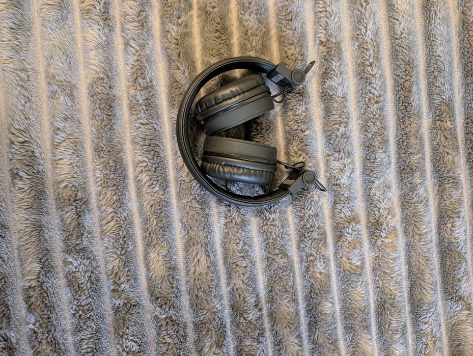 Продам наушники KS Malibu