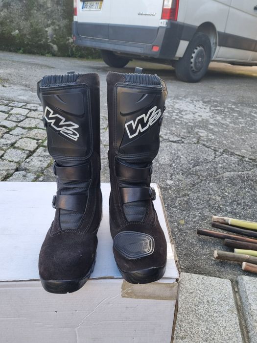 BOTAS VIBRAM - todo terreno