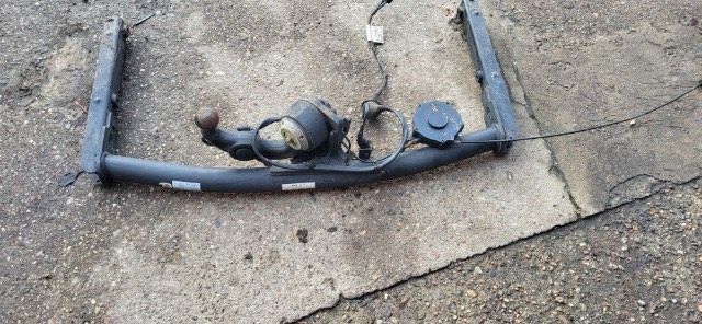 AUDI A6 KOMBI ALLROAD C7 4G HAK HOLOWNICZY 4G0800491R