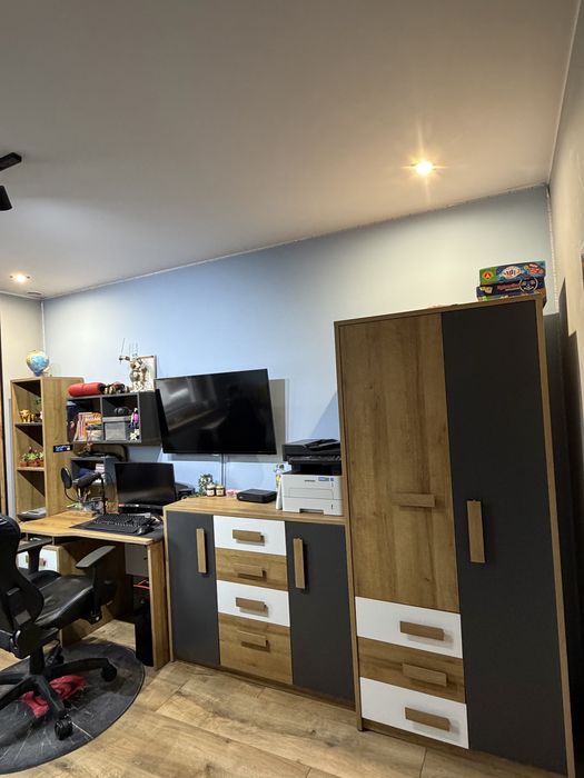 Meble młodzieżowe dla chłopca