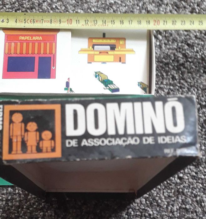 Jogos de tabuleiro antigos - conjunto de várias marcas