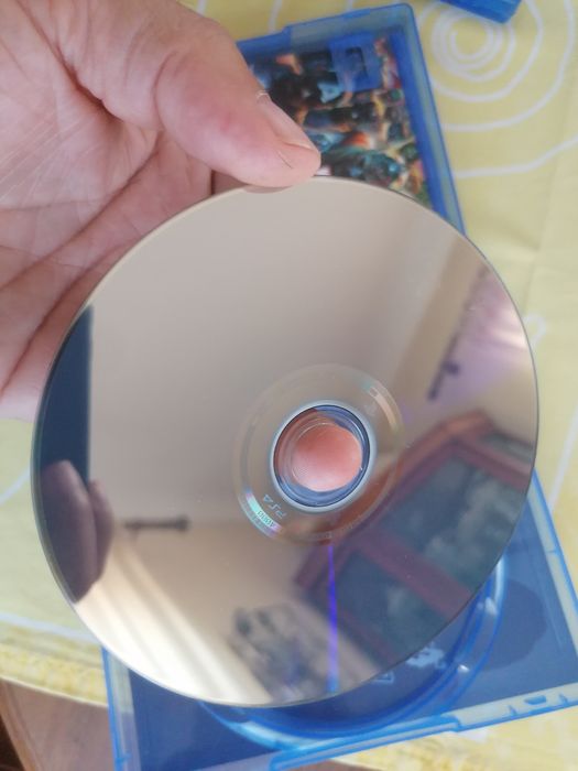 Avengers + Steelbook - ps4