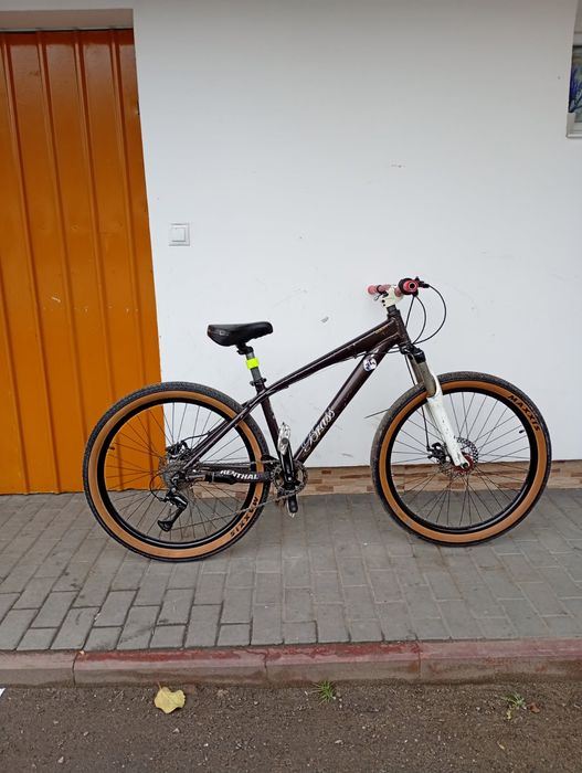 Giant Barss 2 (dirt ,stunt, dh)