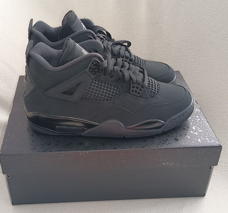 Jordan 4 Black Cat Graphite 2025
