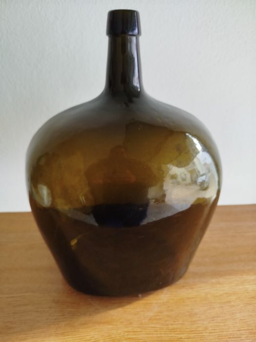 Garrafão de vidro antigo