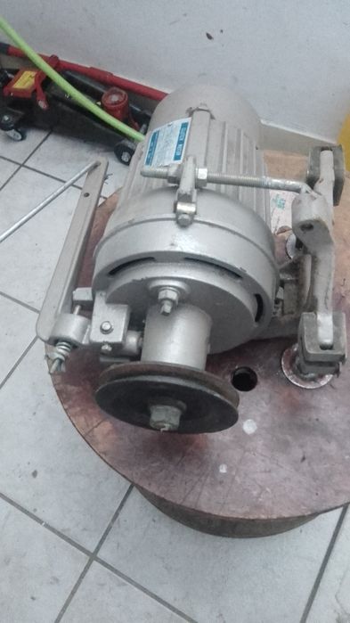 Silnik do maszyny do szycia z hamulcem 380W/400Wat!!!