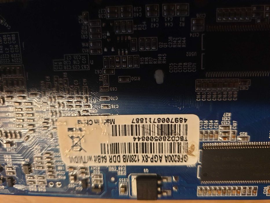 Galaxy Geforce 6200 AGPx8 box