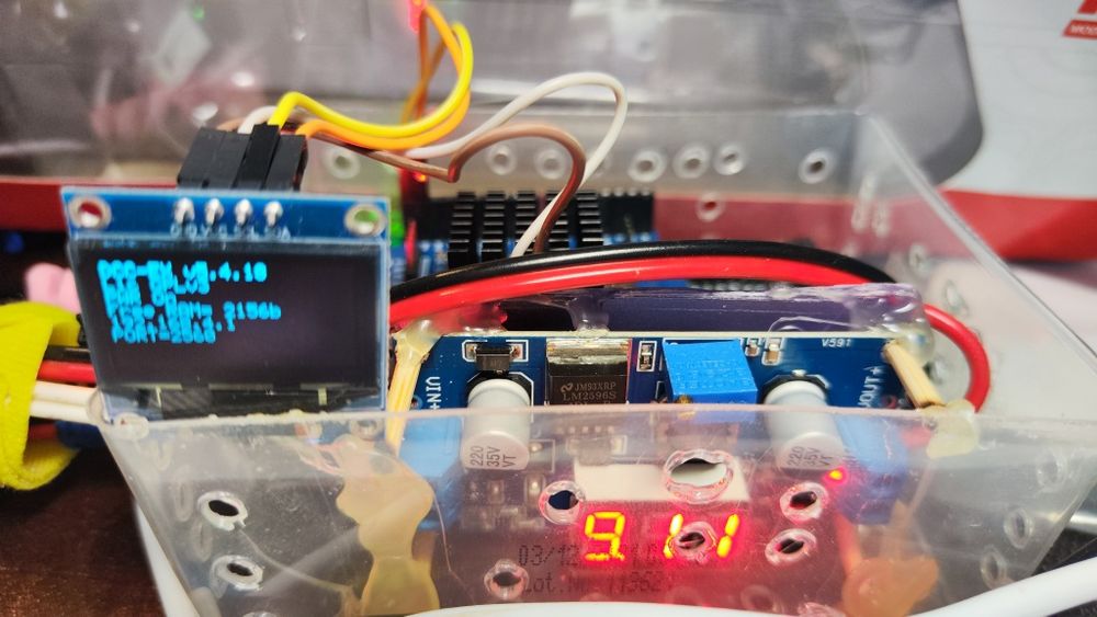 DCC-EX ++ командна станція  Wi-Fi (як Z21 Roco, Piko) залізниці H0