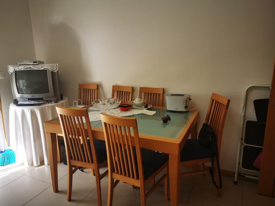 Arrenda-se Apartamento T1 kitchenette a 1km do Hospital dos Covões