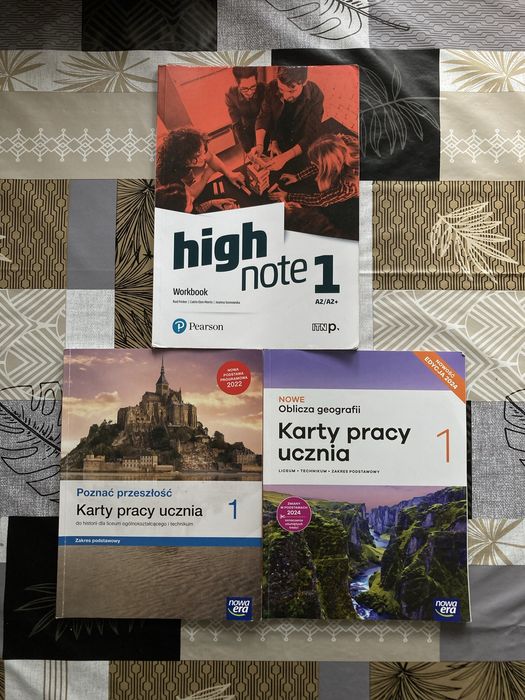 Podręczniki i zeszyty ćwiczeń do klasy 1 dla liceów i techników