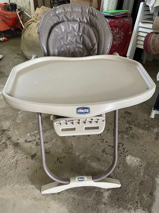 Cadeira da papa bebé