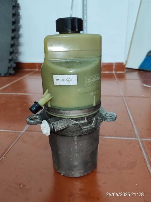 Bomba direção Fomoco para Ford C-Max