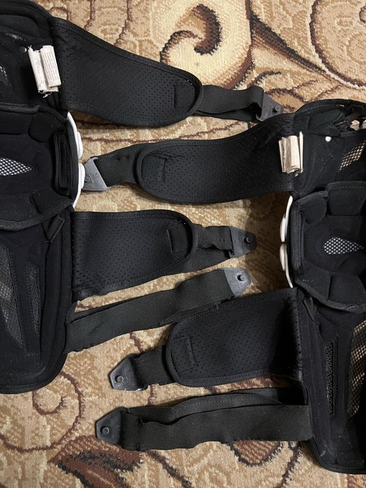 Наколінники Leatt Dual Axis L/XL