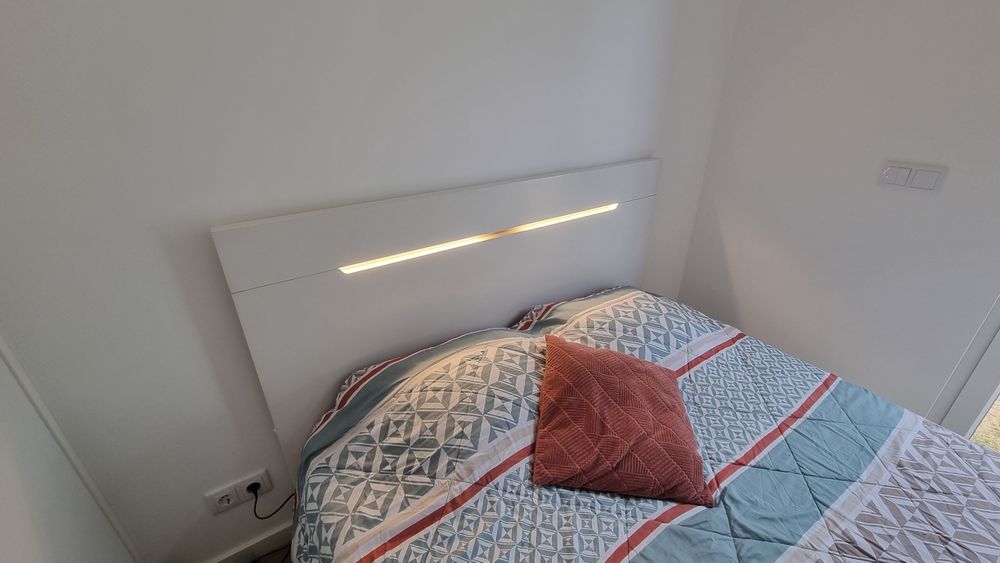Quarto de Casal LOURINI Viena Cinza/Branco