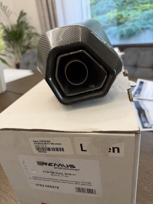 Wydech tłumik Remus Hypercone slip on do KTM Duke 790 oraz 890