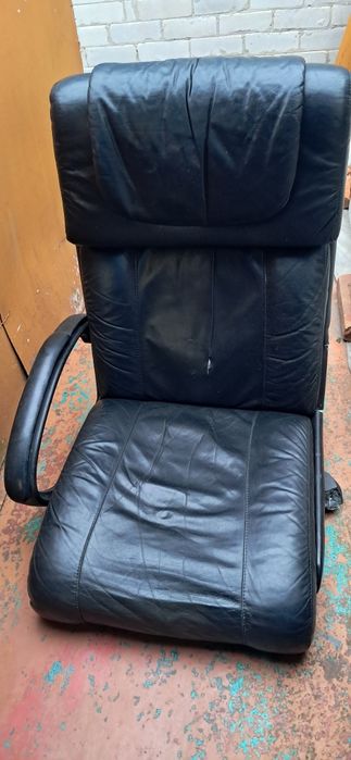 Компьютерное офісное кресло