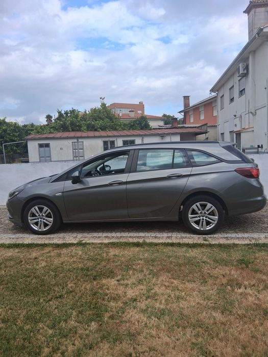 OPEL ASTRA  de 2017, como nova