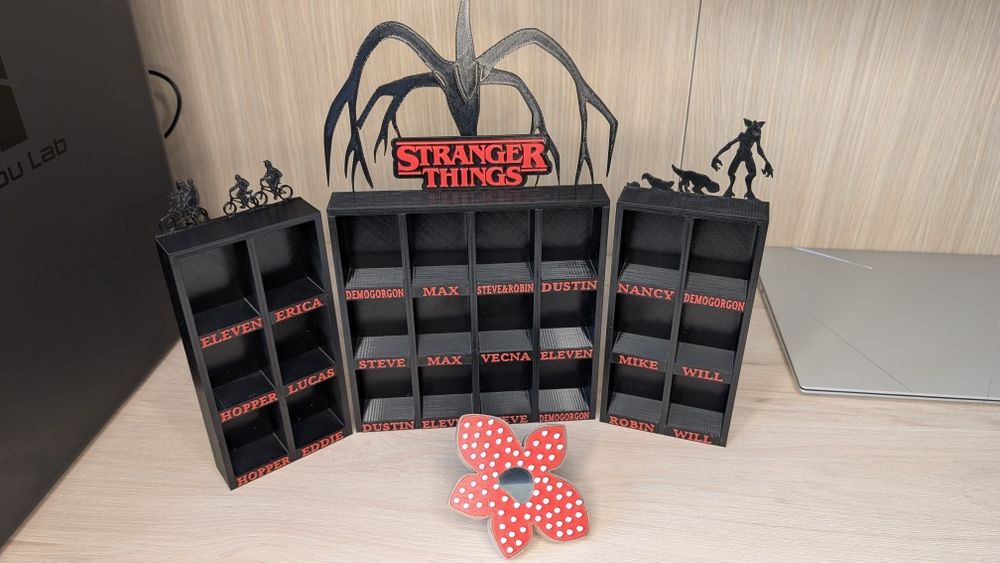 Підставка для фігурок Stranger Things дивні дива: 800 грн