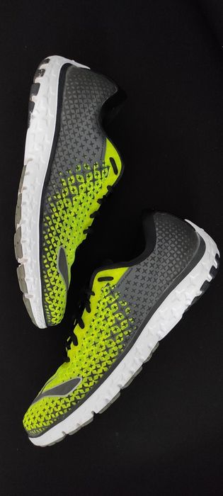 Brooks Pure Flow 5 rozmiar 42 (26,5 cm)