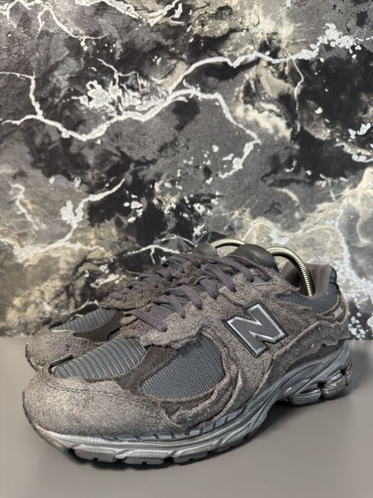 Кросівки чоловічі New Balance 2002R Protection Pack 41.5р оригінал
