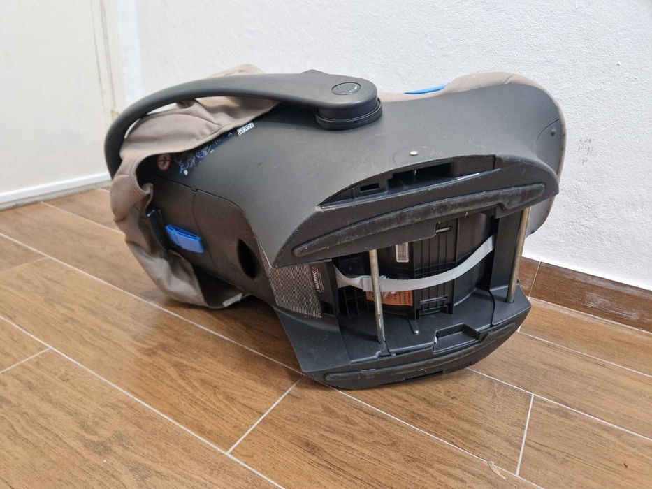 Cadeira auto Chicco grupo 0+ com ovo e base