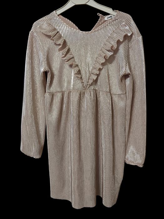 Сукня для дівчинки 7-8 років