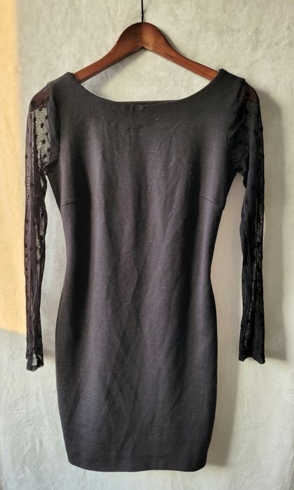 Czarna sukienka wyjściowa