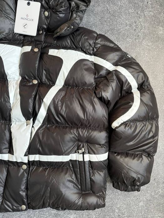 Куртка Moncler x Valentino
