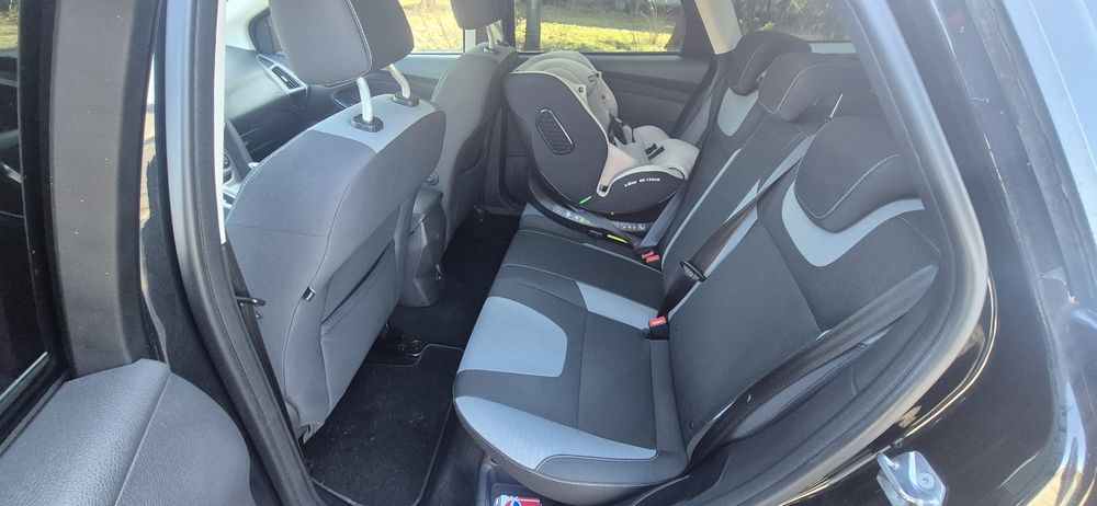 Ford Focus mk3 1.6tdci  2012 klima pdc