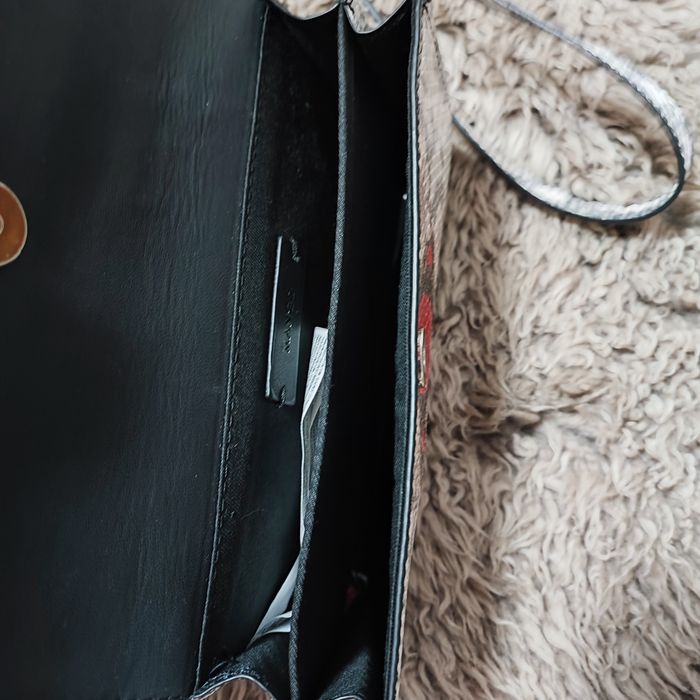 Сумочка - клач Mango