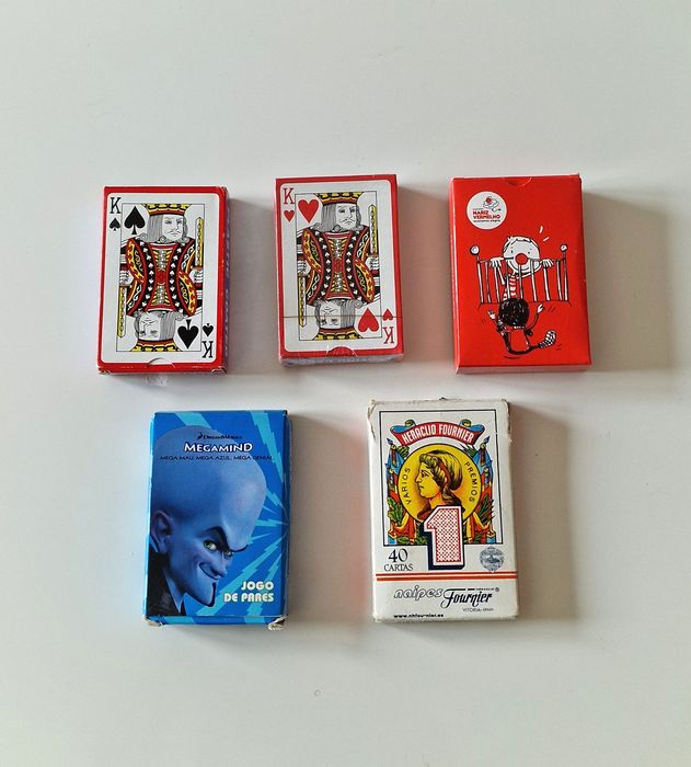 Lote de cartas de jogar