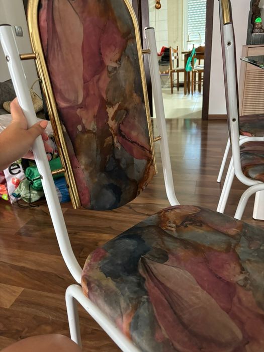 Mesa em vidro biselado