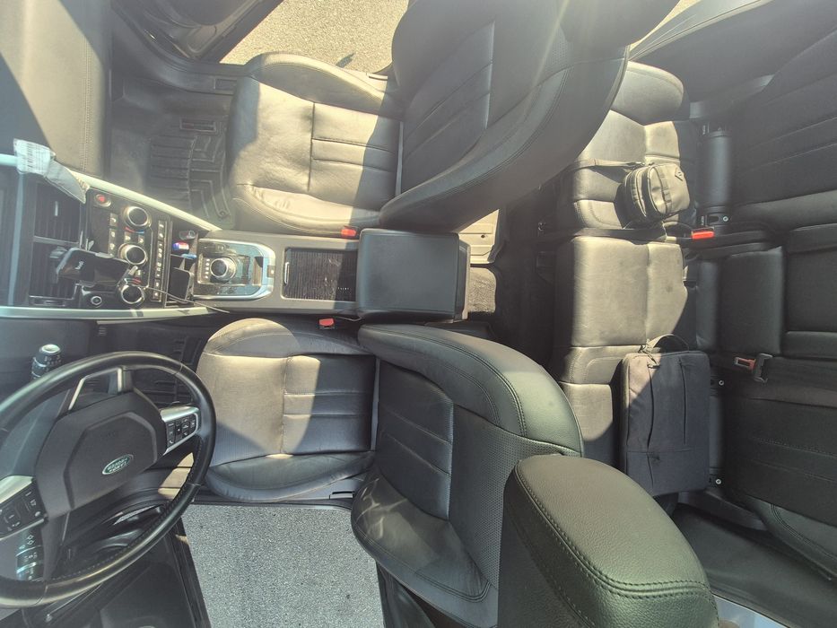 Land rover discovery sport 2016
