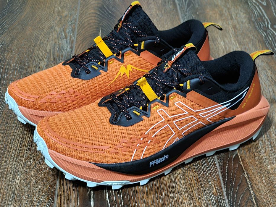 Оригінал 100%  чоловічі кросівки asics gel-trabuco 13  euro 44.5