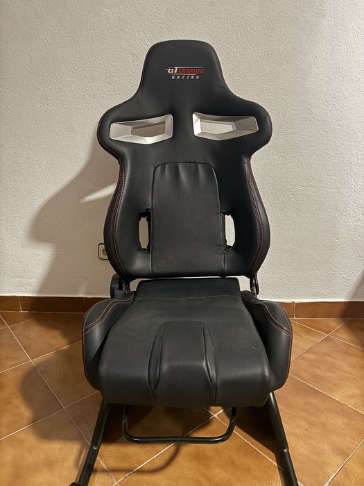 Fanatec CLS Elite PS4 - volante + pedais + backet + estrutura completa