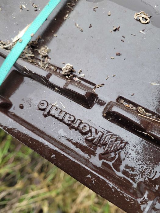 Dachówka Alegra 9 ciemnobrązowa angoba szlachetna