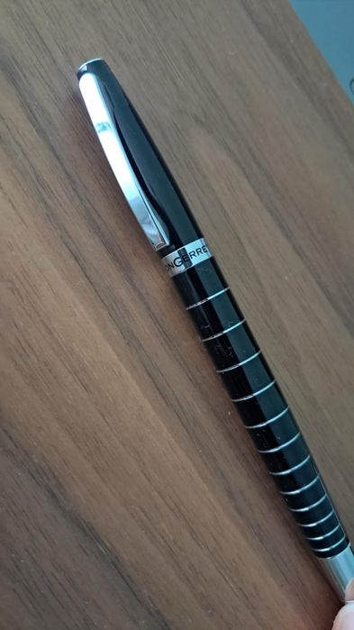 Longerre pióro wieczne