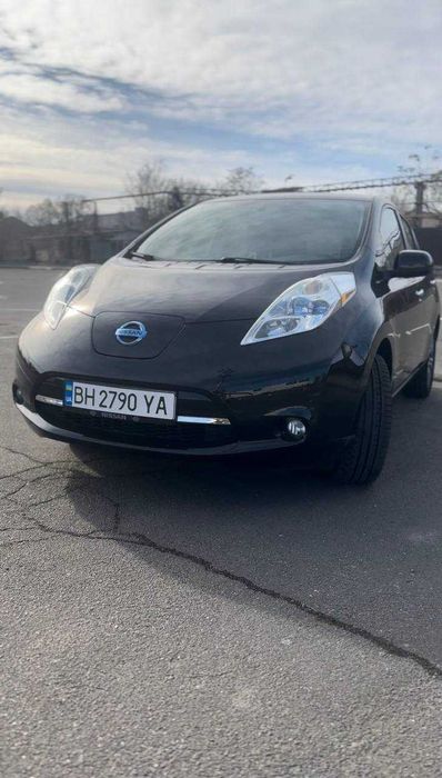 Аренда авто Nissan LEAF без ограничения пробега гибкая система скидок ...