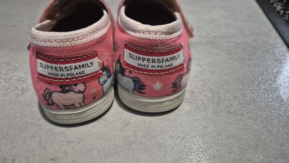 Kapcie dla dziecka slippers family 24