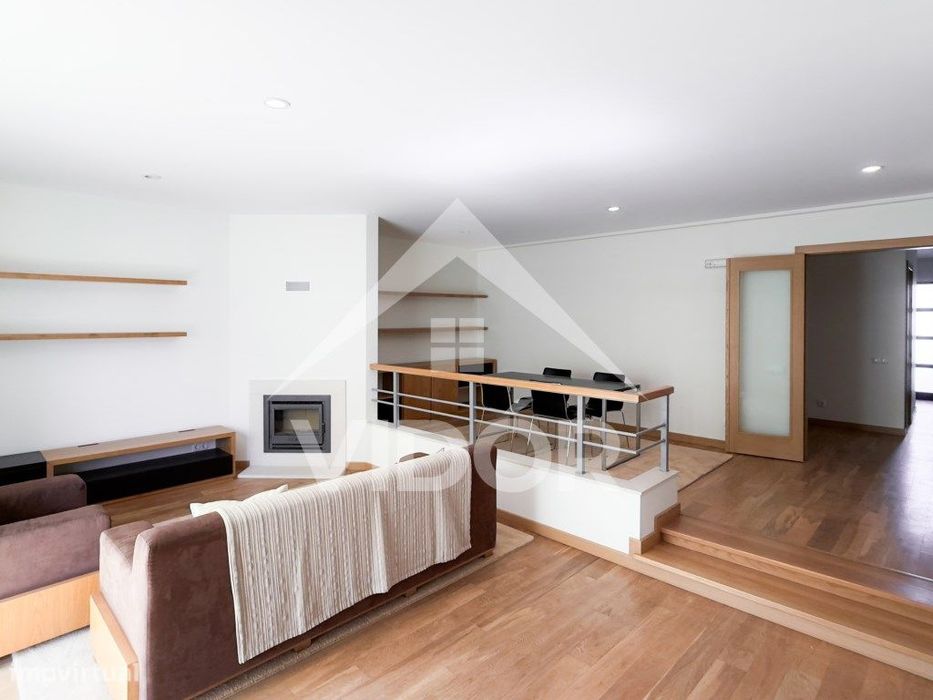 Moradia V4 Luxo - Condomínio Fechado em Faro - perto da praia