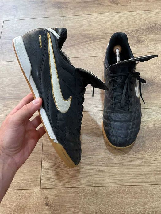 Футзалки,залки професійні чоловічі фірми Nike Tiempo Leather